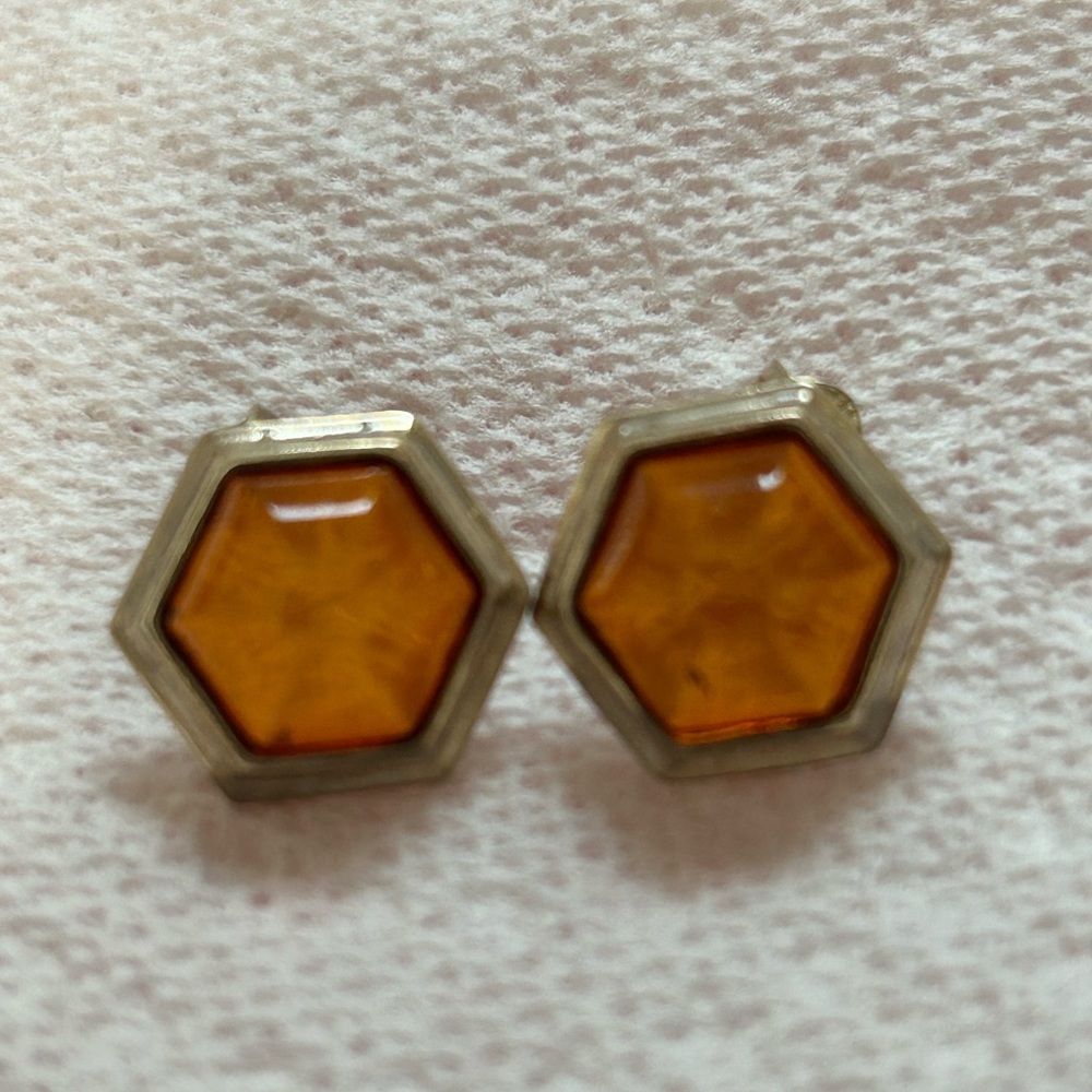 Beautiful Sterling Silver Amber Earrings